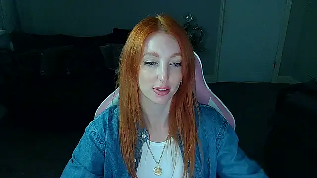 Red firesquirt online show from 02/28/25, 02:31