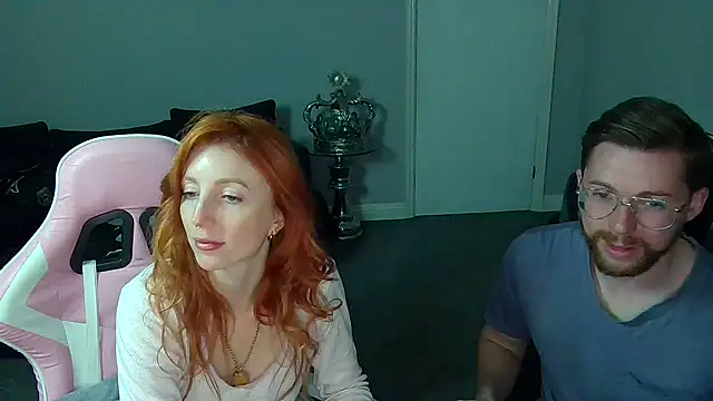 Red firesquirt online show from 03/13/25, 09:16