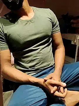 xxxhugedick0001 online show from 03/10/25, 06:12