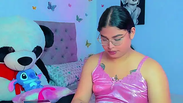 mabellfox online show from 12/20/24, 05:18