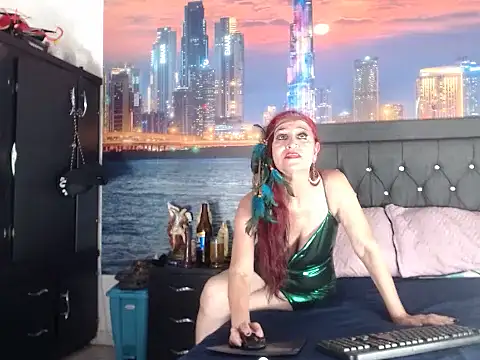 Snapshot of Lucy_mature8 chatting on 02/22/25, 07:58 Lucy mature8 online show from 02/22/25, 07:58