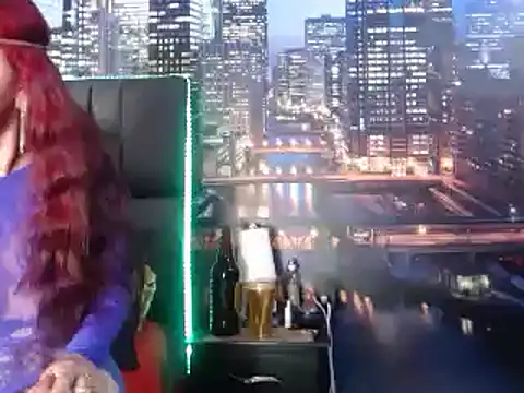 Snapshot of Lucy_mature8 chatting on 03/10/25, 09:40 Lucy mature8 online show from 03/10/25, 09:40