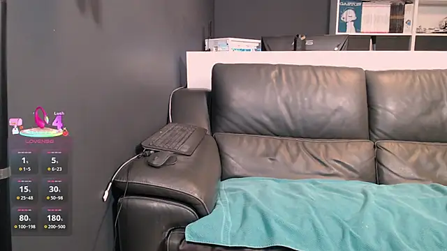 Lili-Bertine online show from 09/29/25, 01:49