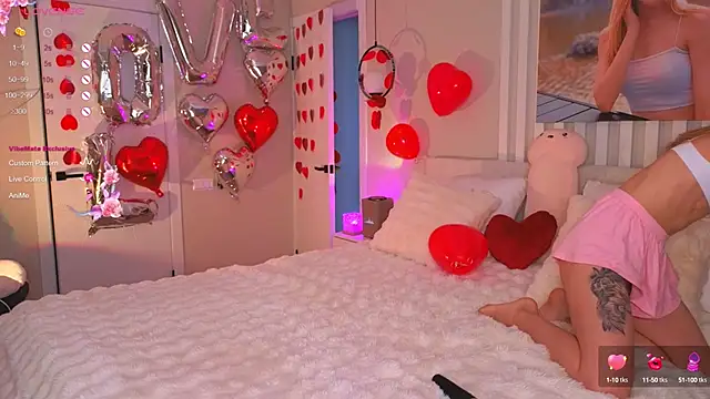 Lana me online show from 02/14/25, 04:04
