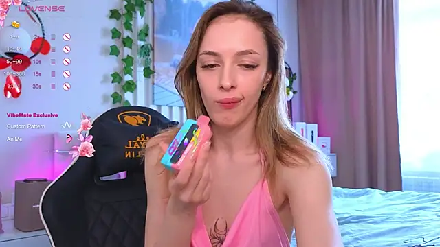 Lana me online show from 03/06/25, 06:30