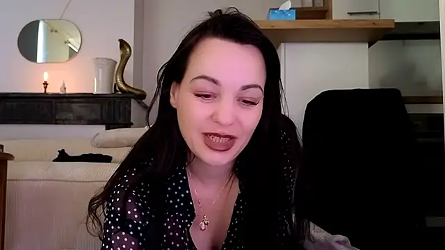 Lilie romeo online show from 12/04/24, 02:26