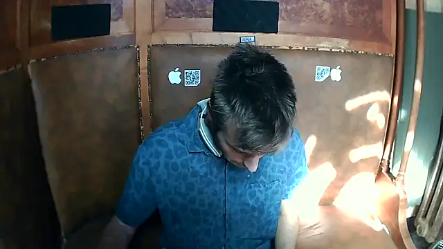 Snapshot of trap_xandi_playlist chatting on 10/12/25, 10:25 trap xandi playlist online show from 10/12/25, 10:25