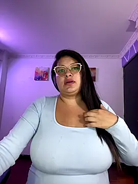 MiiaaJoness online show from 12/03/25, 06:28