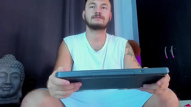 Snapshot of JacoLive chatting on 09/30/25, 08:47 JacoLive online show from 09/30/25, 08:47