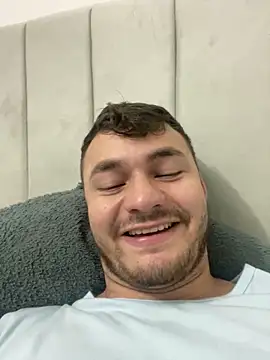 Snapshot of JacoLive chatting on 10/10/25, 11:26 JacoLive online show from 10/10/25, 11:26