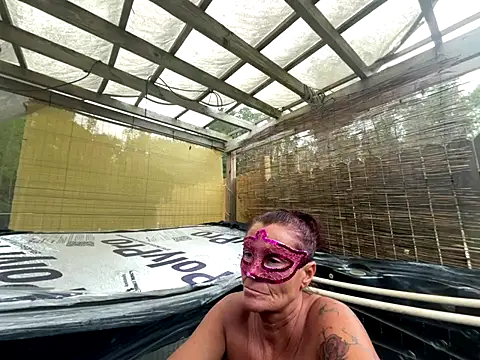 prainxxx22 online show from 10/26/25, 06:14