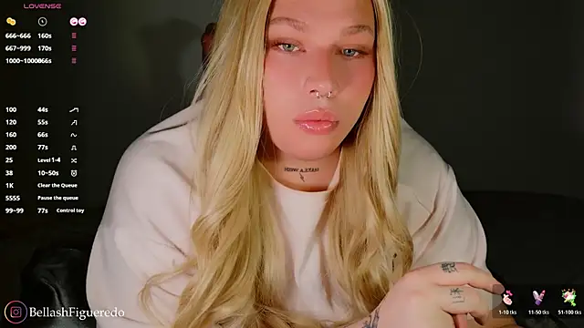 IsabellaFigueredo   online show from 12/16/25, 04:56