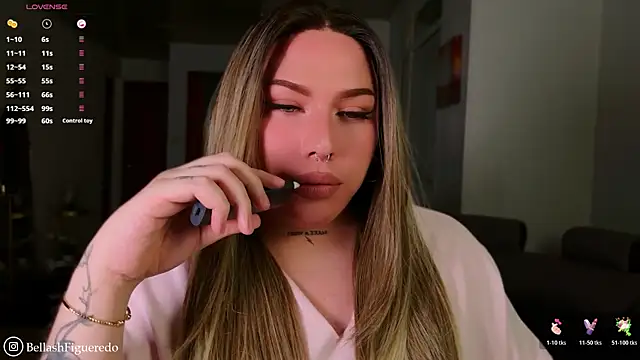 Snapshot of IsabellaFigueredo__ chatting on 04/11/26, 04:50 IsabellaFigueredo online show from 04/11/26, 04:50