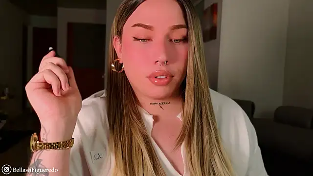Snapshot of IsabellaFigueredo__ chatting on 04/18/26, 10:10 IsabellaFigueredo online show from 04/18/26, 10:10