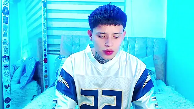  justinmoon2 online show from 06/06/26, 05:01