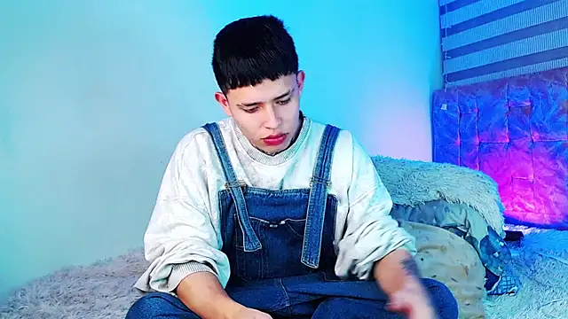  justinmoon2 online show from 07/18/26, 05:55