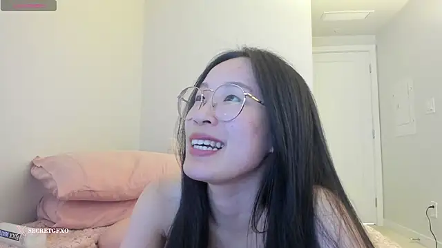 secretgirlfriendxo online show from 02/04/25, 09:07