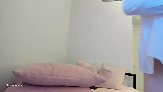 secretgirlfriendxo online show from 02/09/25, 07:27