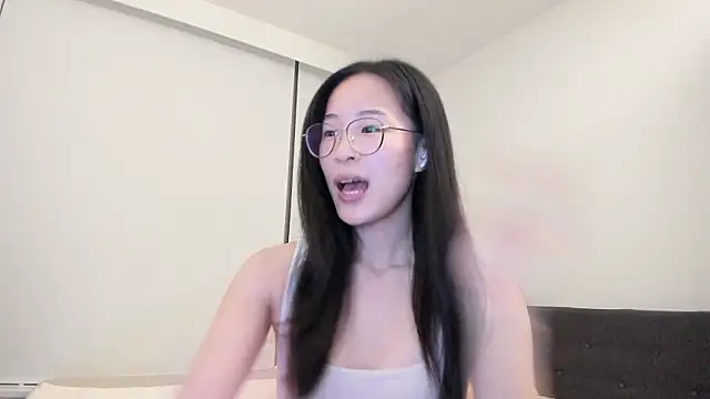 Snapshot of secretgirlfriendxo chatting on 02/21/26, 07:09 secretgirlfriendxo online show from 02/21/26, 07:09