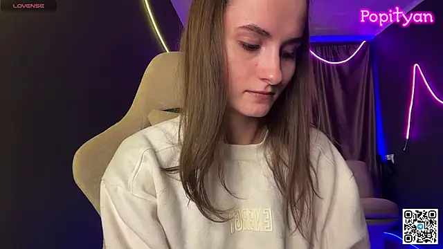 Snapshot of popityan1 chatting on 10/04/25, 05:16 popityan1 online show from 10/04/25, 05:16