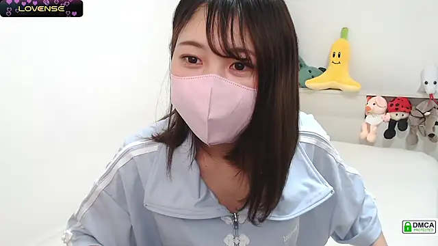SUZU  online show from 02/16/25, 04:09