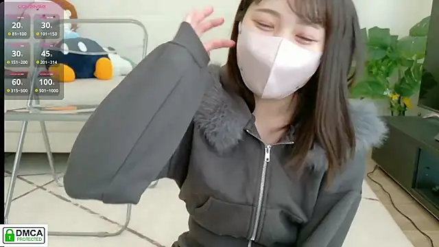 SUZU  online show from 02/19/26, 06:42
