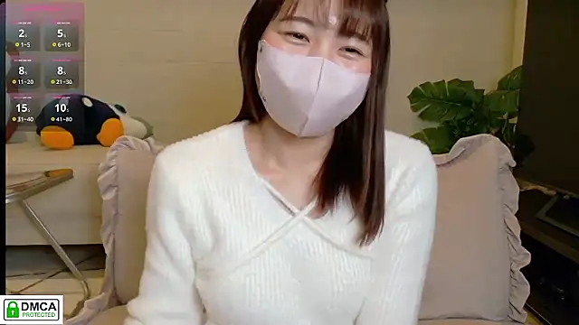 SUZU  online show from 02/22/26, 12:36