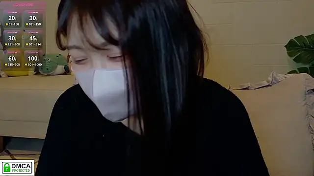 SUZU  online show from 03/13/26, 12:12