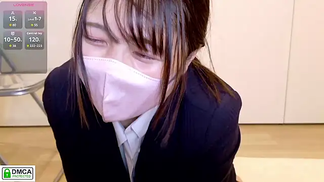 SUZU  online show from 04/12/26, 12:43