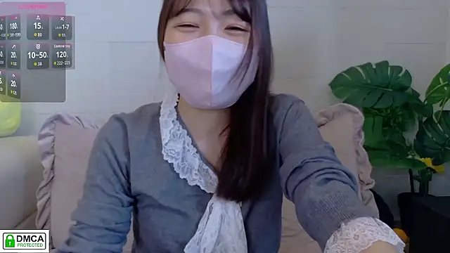 SUZU  online show from 05/22/26, 04:08