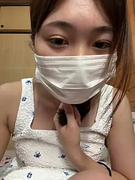 SUZU  online show from 07/29/26, 01:09