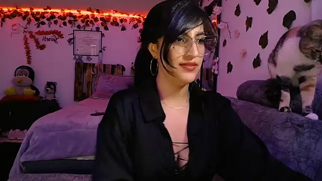 azahar  ziiz online show from 01/20/25, 10:15