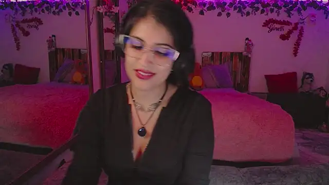 azahar  ziiz online show from 11/10/25, 10:31