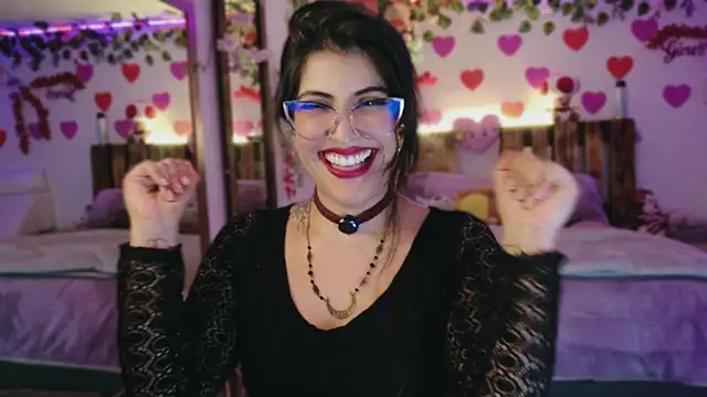 azahar  ziiz online show from 06/11/26, 12:32