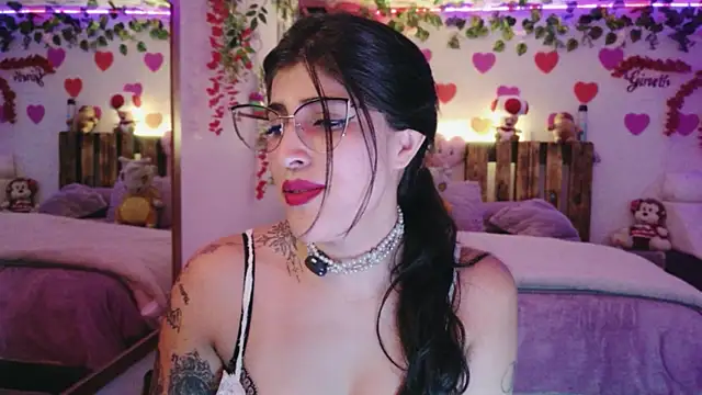 azahar  ziiz online show from 07/11/26, 09:38