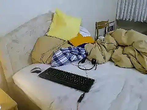 Snapshot of HornyRalfi55 chatting on 03/12/25, 08:41 HornyRalfi55 online show from 03/12/25, 08:41