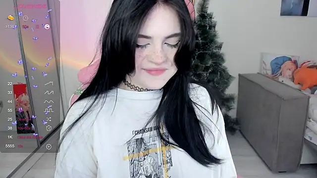 Snapshot of SelenaCute chatting on 12/30/24, 05:26 SelenaCute online show from 12/30/24, 05:26