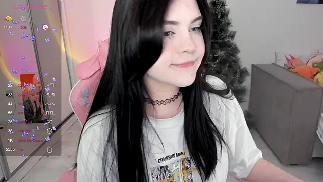 Snapshot of SelenaCute chatting on 01/03/25, 05:06 SelenaCute online show from 01/03/25, 05:06