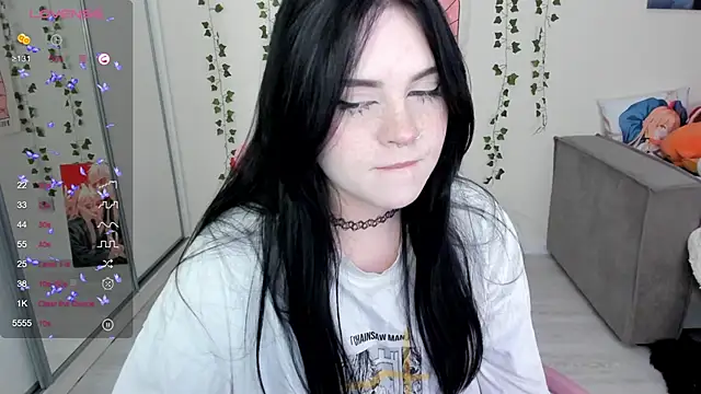 Snapshot of SelenaCute chatting on 02/04/25, 04:59 SelenaCute online show from 02/04/25, 04:59
