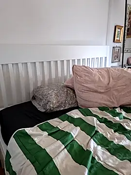 Snapshot of Silvia_Zeno chatting on 10/01/25, 08:53 Silvia Zeno online show from 10/01/25, 08:53