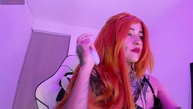 sarah benjjaminn online show from 07/23/26, 01:42