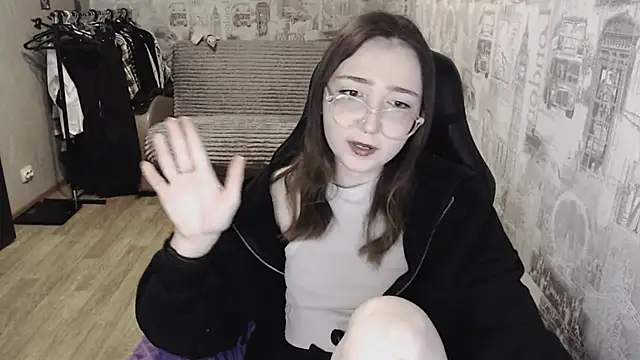 AmeliaKamishiro online show from 02/10/25, 02:37