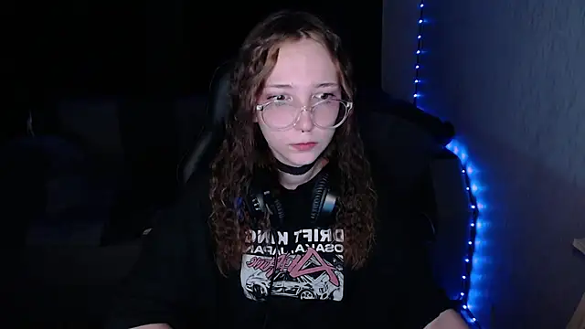 AmeliaKamishiro online show from 10/07/25, 08:06