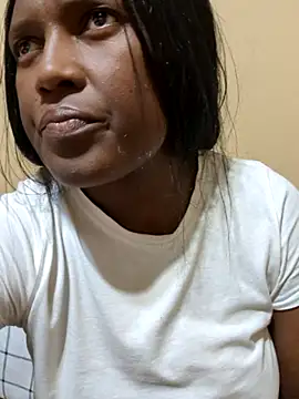 Malaika Nkosi online show from 09/29/25, 02:00
