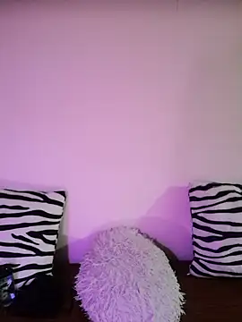 Snapshot of Felicia_smok3 chatting on 12/07/24, 04:31 Felicia smok3 online show from 12/07/24, 04:31