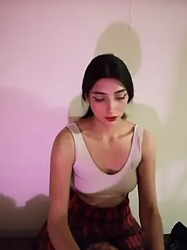 Snapshot of Felicia_smok3 chatting on 12/14/24, 12:33 Felicia smok3 online show from 12/14/24, 12:33