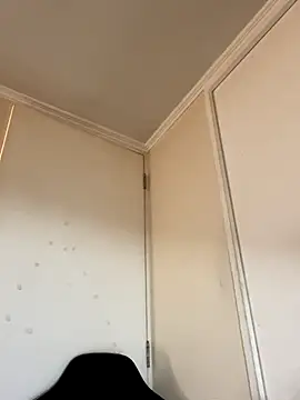 Snapshot of Felicia_smok3 chatting on 09/15/25, 04:51 Felicia smok3 online show from 09/15/25, 04:51