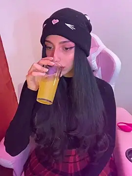 Felicia smok3 online show from 06/02/26, 02:57