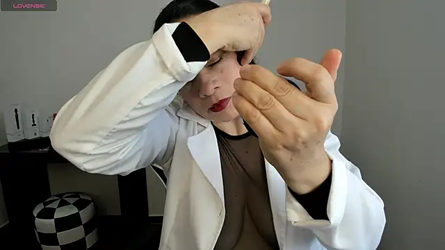 Snapshot of Sex-Psychology chatting on 09/30/25, 08:47 Sex-Psychology online show from 09/30/25, 08:47