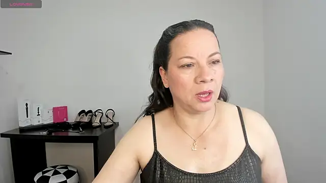 Snapshot of Sex-Psychology chatting on 10/06/25, 08:39 Sex-Psychology online show from 10/06/25, 08:39